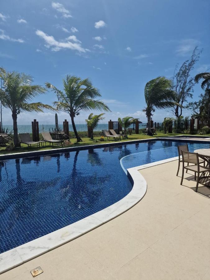 Praia De Itacimirim, Pe Na Areia Luaran gambar